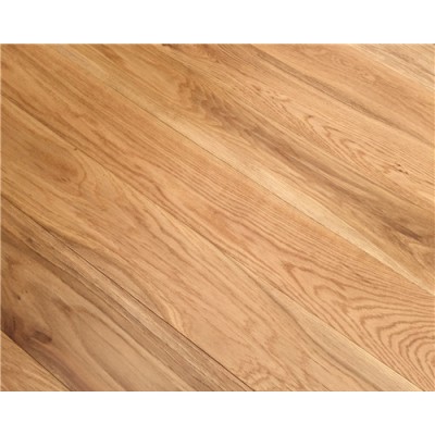 A grade prefinished natural color Russian Oak engineered wood flooring